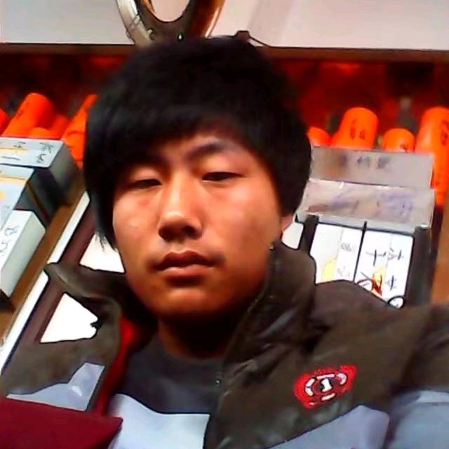 主播黑不溜秋的
