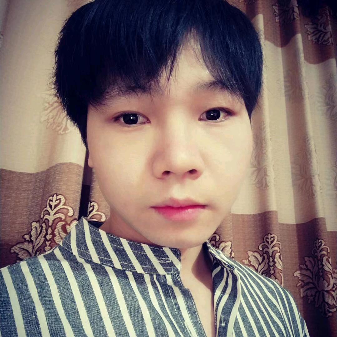 摸花校尉（群接龙团长）