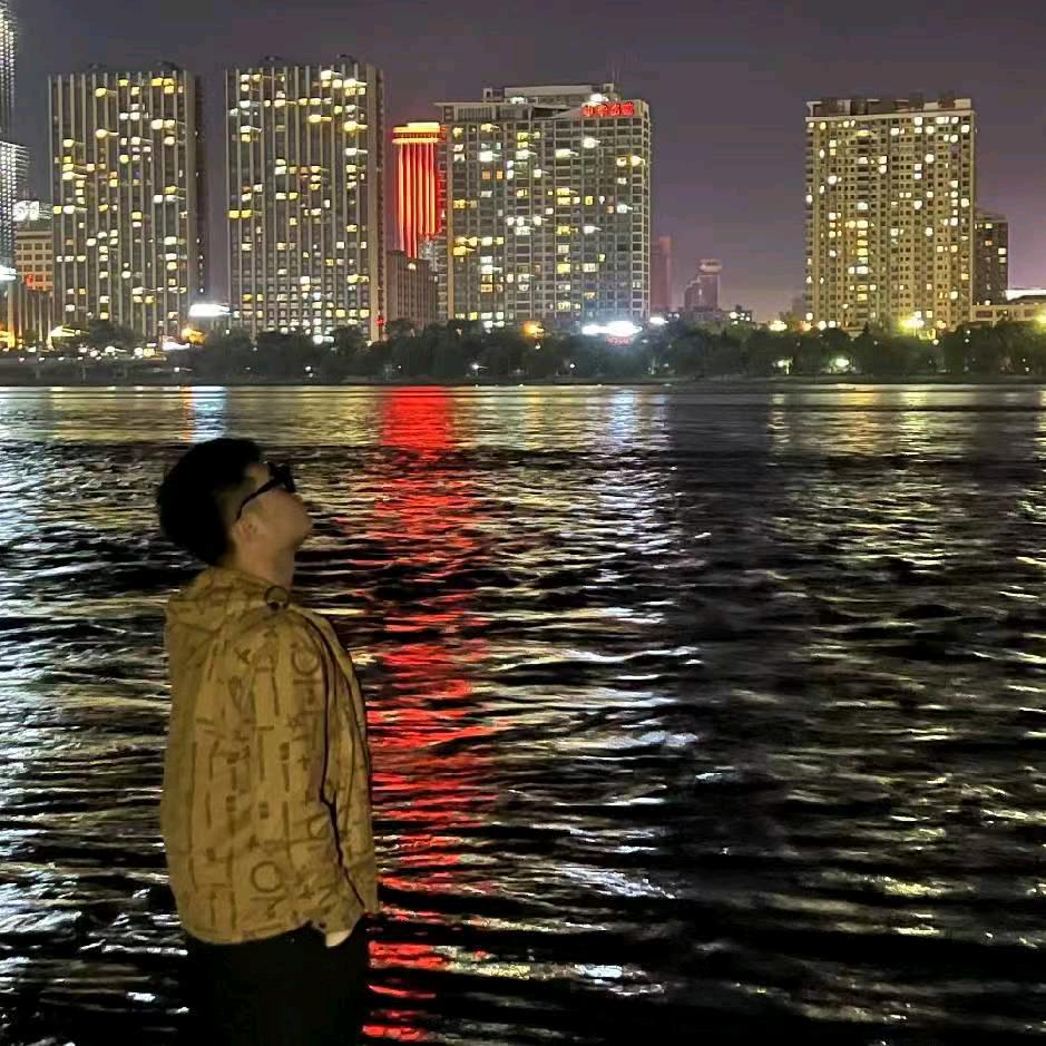 👿圣杰