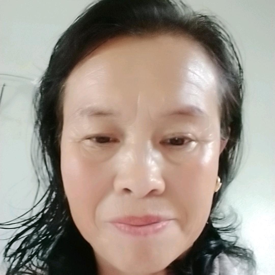 胡春香