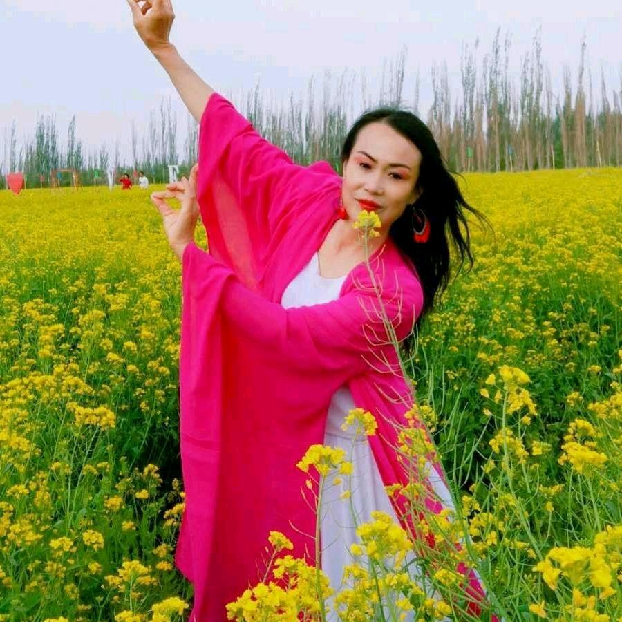 桃枝芳菲