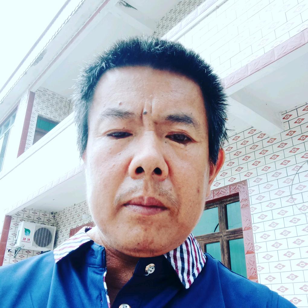 快乐哥晚8:10直播