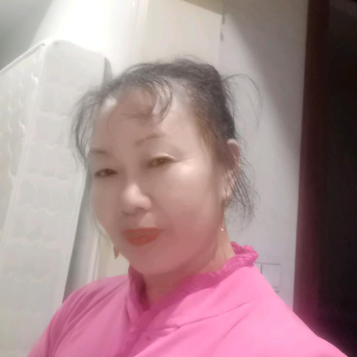 李英@