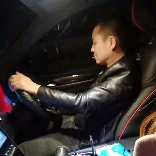 史先生