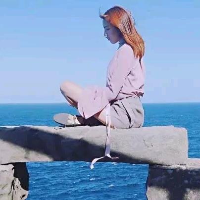 浅黛微妆