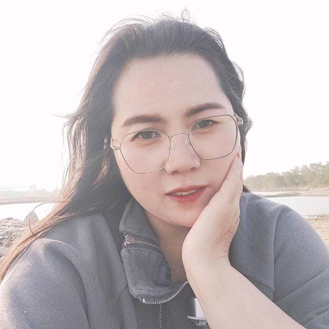 用户柒衣女装。谢娜