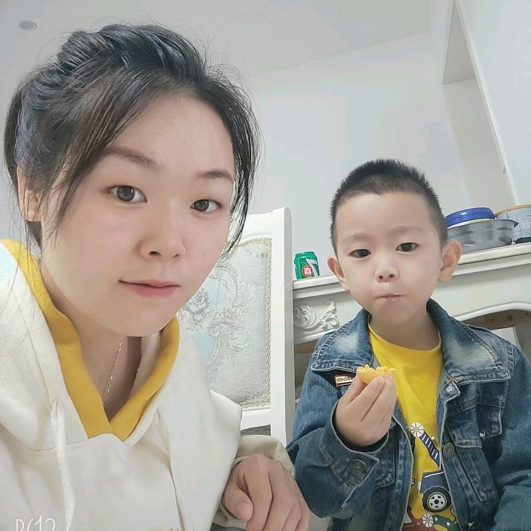 没人替你坚强