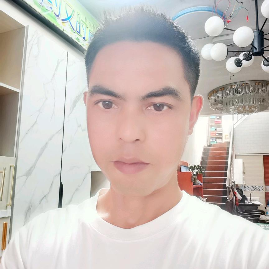 兴平华杨全屋定制工厂