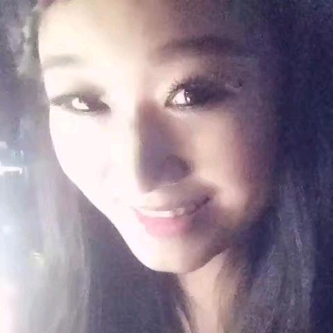 云云是谁吖