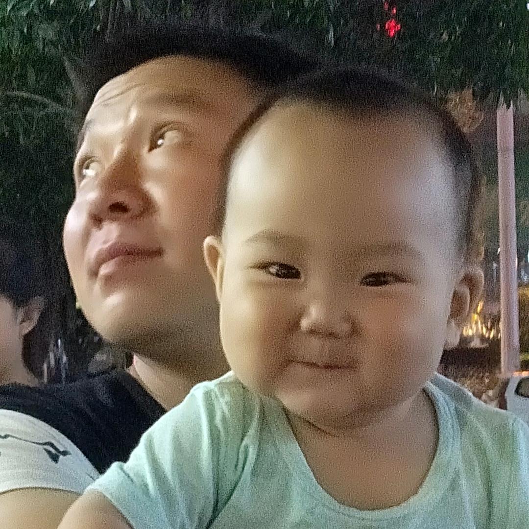 为生活而努力奋斗
