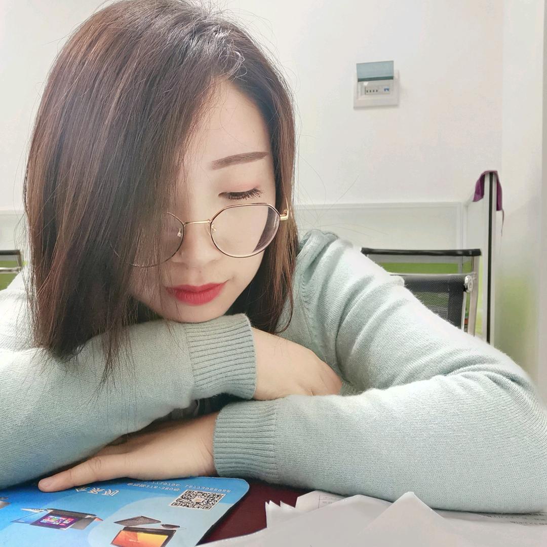 木槿茹雪
