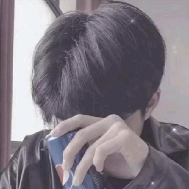 左唯
