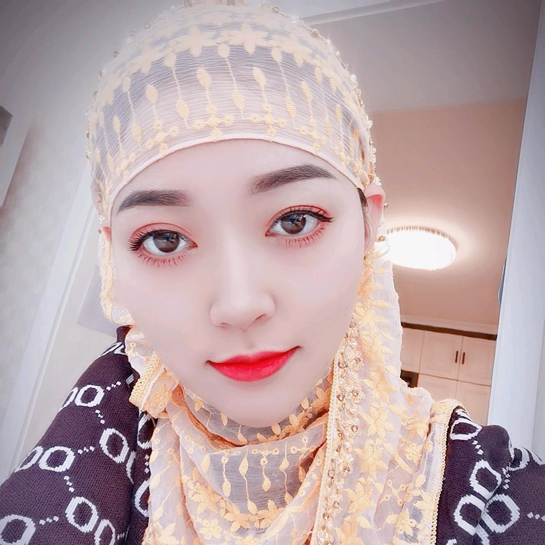 平凉伊昊百鑫园餐饮管理有限责任公司