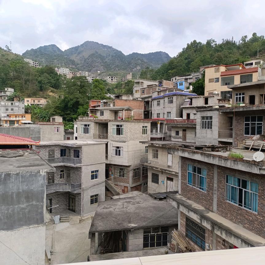 珍惜青春梦一场，珍惜相聚的时光