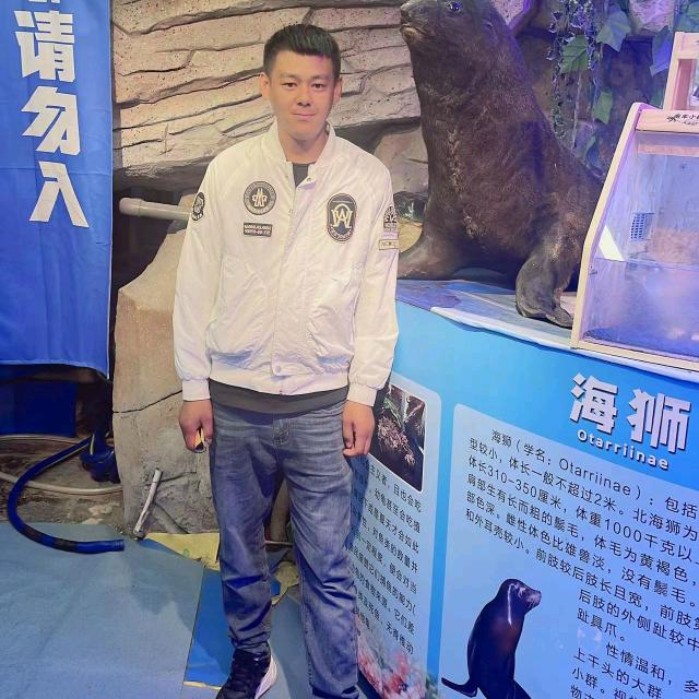 李佳滨
