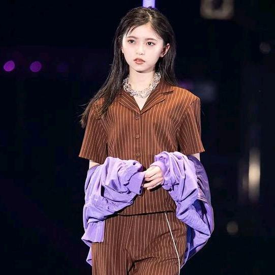 三棵葱的小店 双肩包