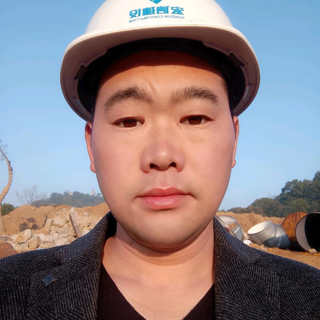 工程人：忠哥