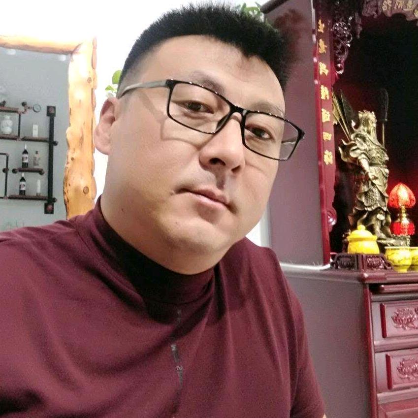 宇映翠色