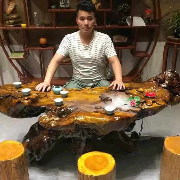 德鑫根雕创意木坊