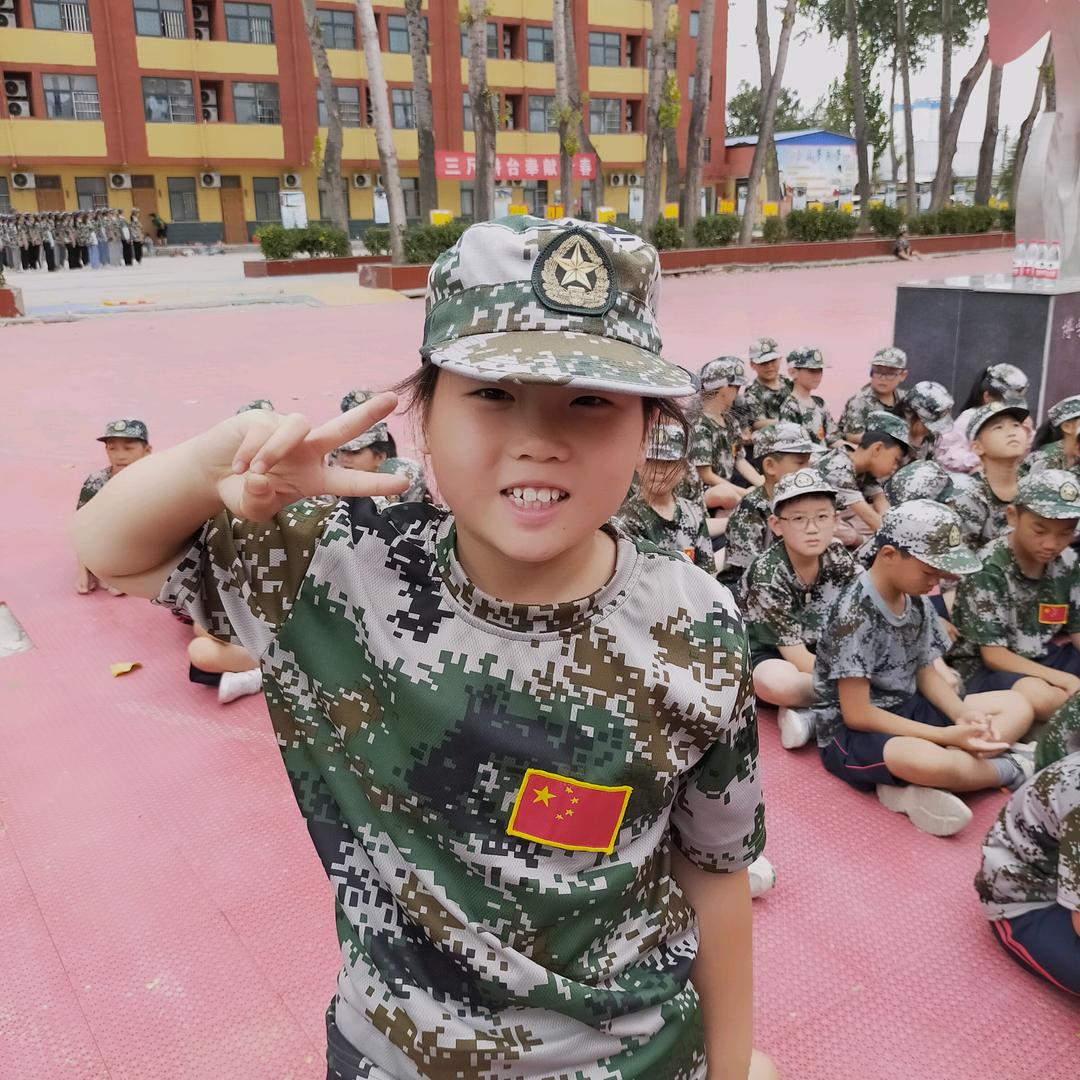 小彬