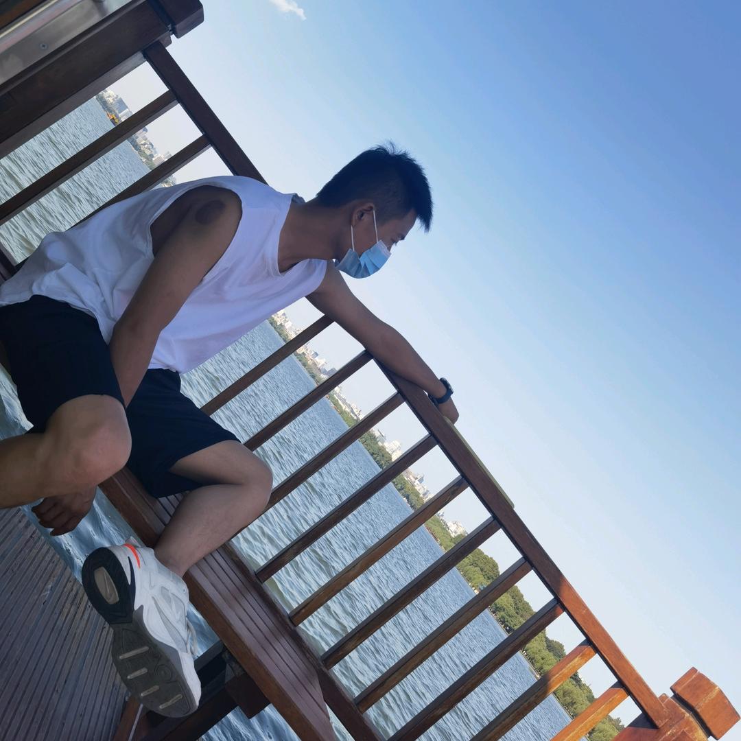 酸奶白（视频同款加橱窗，进来看好货吧）