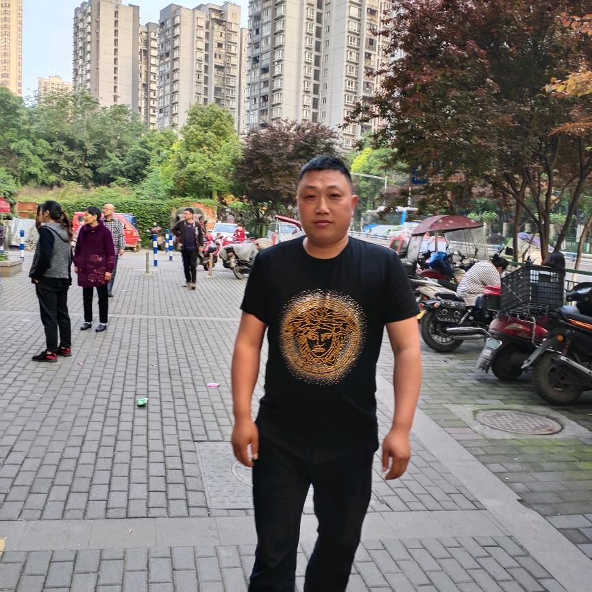 快乐的啊胜
