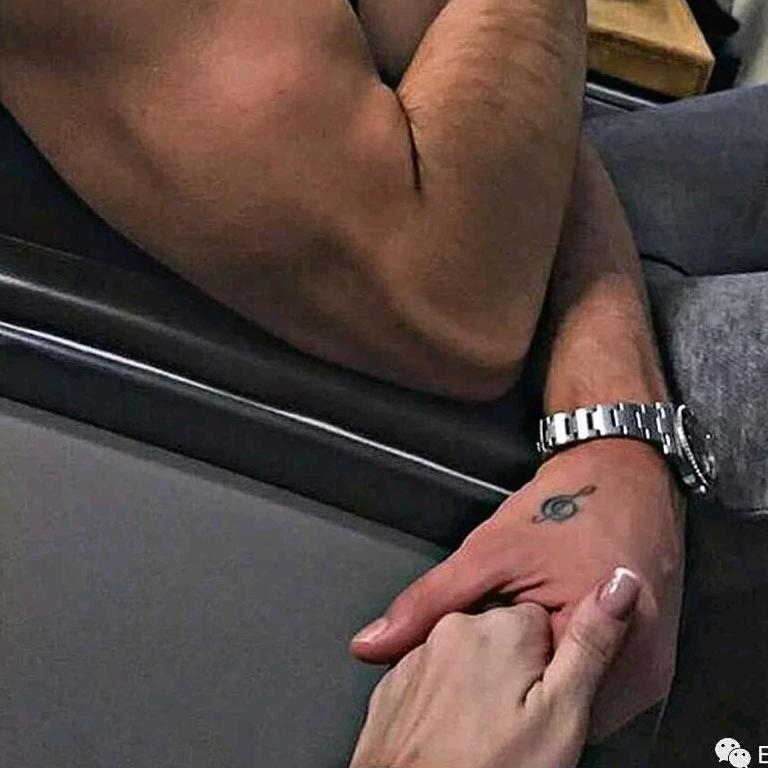 0⃣   0⃣    7⃣