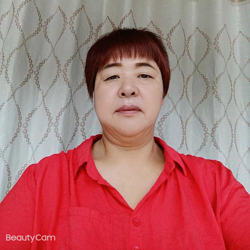 温暖，每晚7点半直播