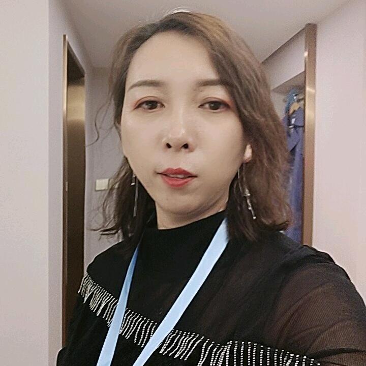 鹅苗管家汤姐