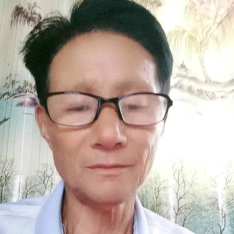 白雪：🎤情歌