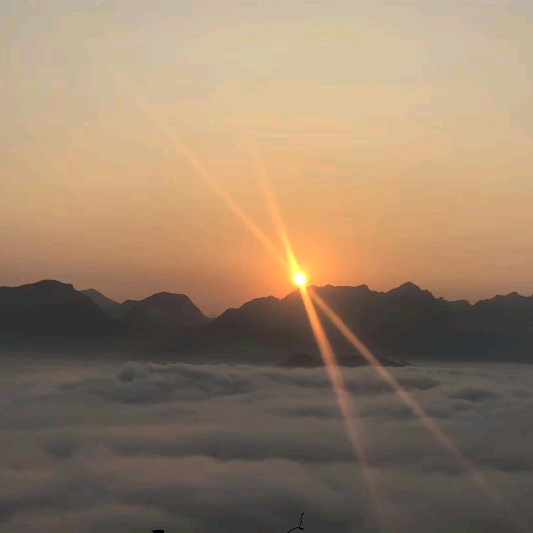 人生如行路一路艰辛一路风景