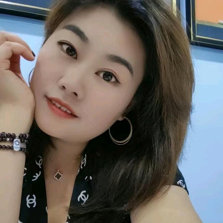 于都县香香美美容店