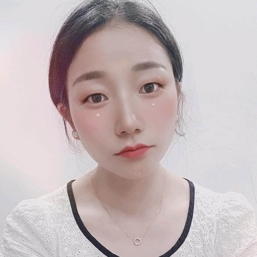 蔡来了呐