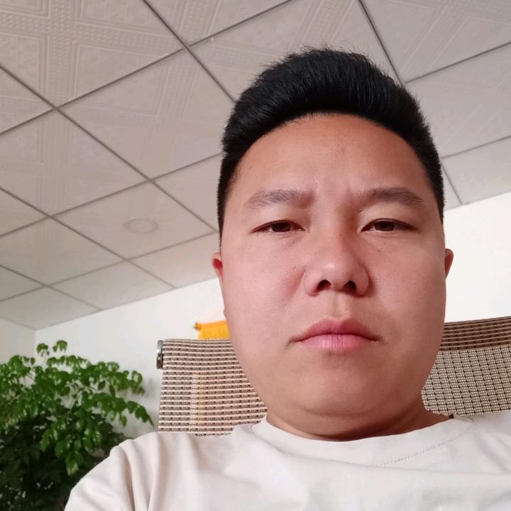 龙微爸爸