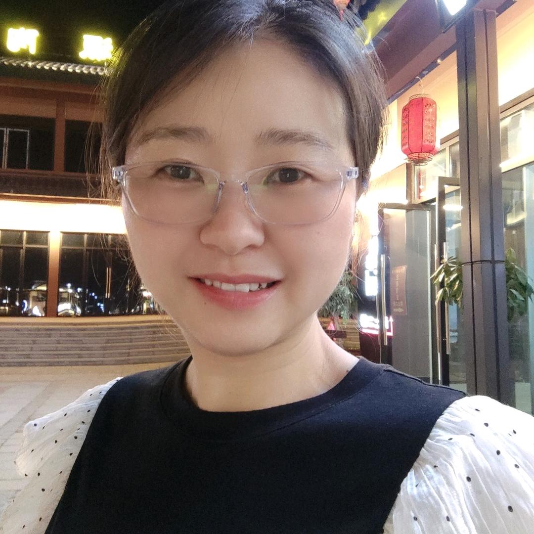 梅琳在景德镇