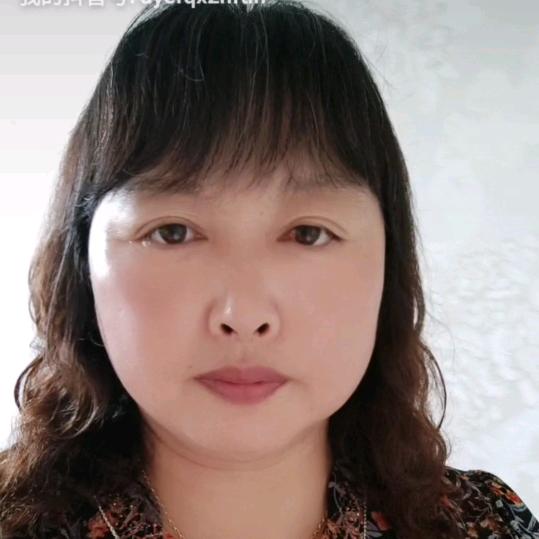 淡漠红尘