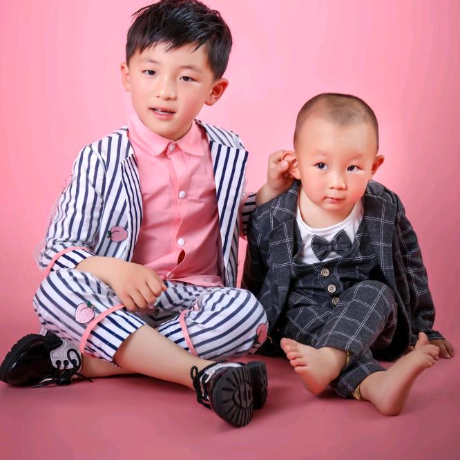 于倩花田海岸童装