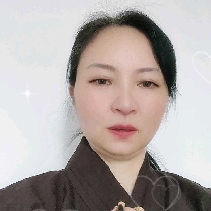 彩霞
