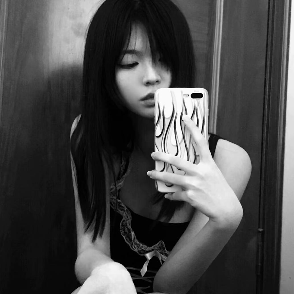 谭莉