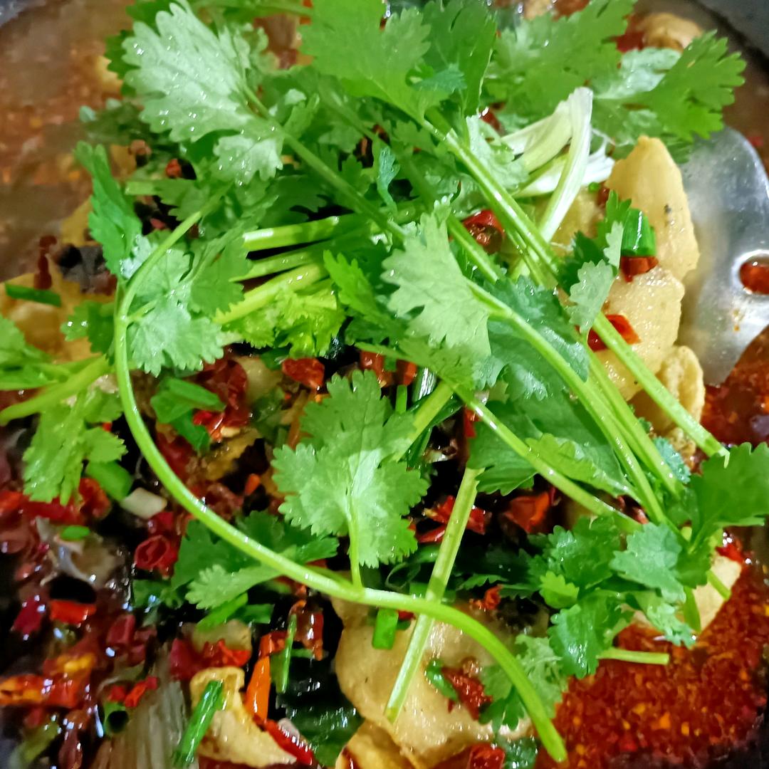 茶陵县巴乡石锅鱼店