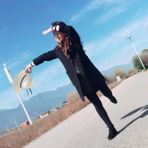 月明风清。