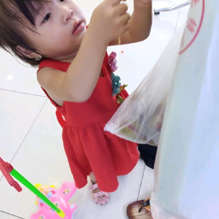梁梅