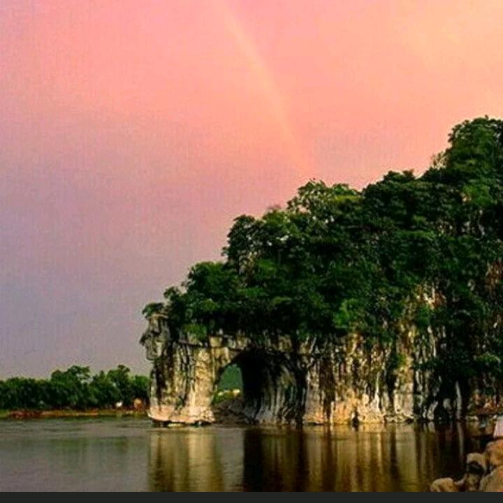 雨后彩虹，