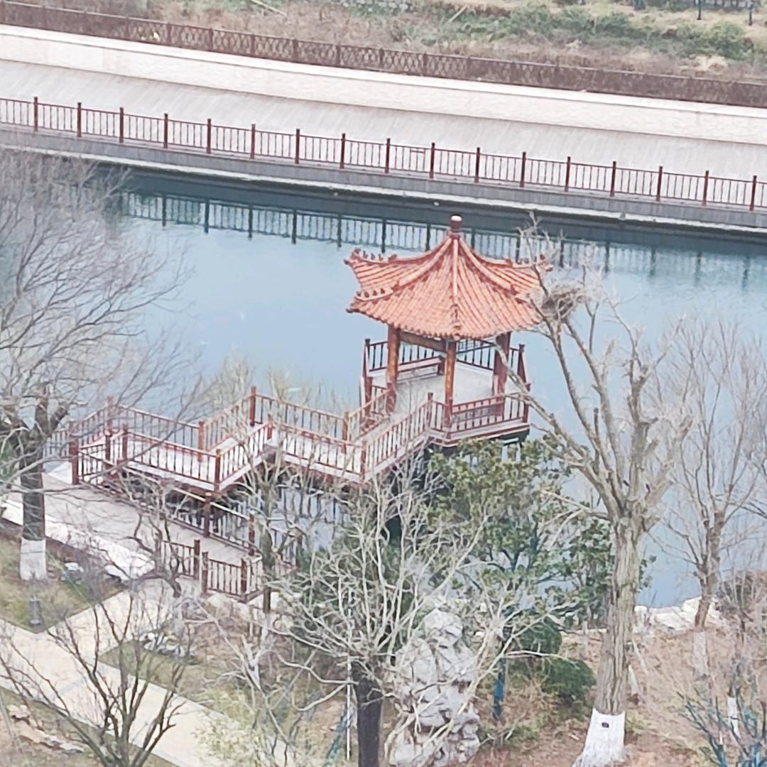 月月讲故事