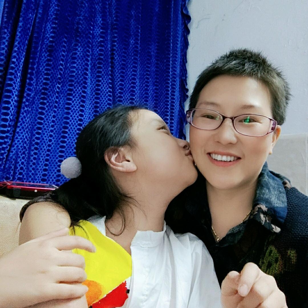 小小妈妈