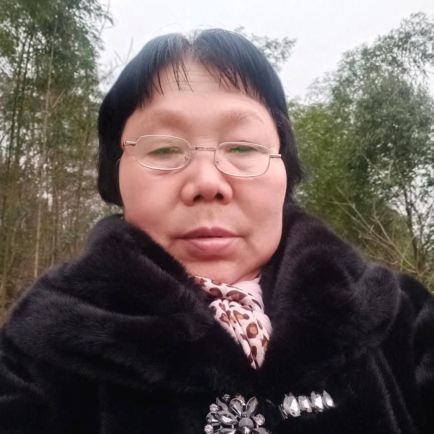 张碧英