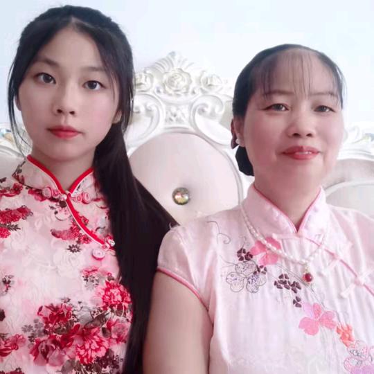 伊伊