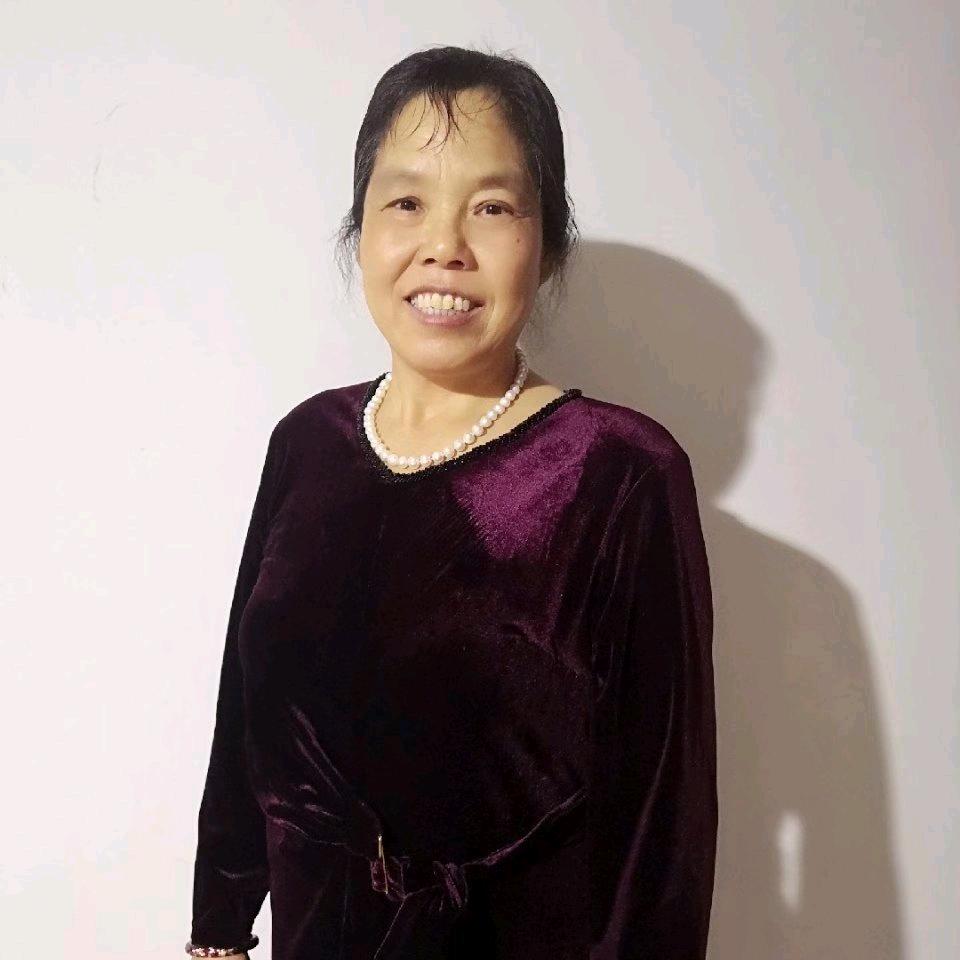 花花专业打地面