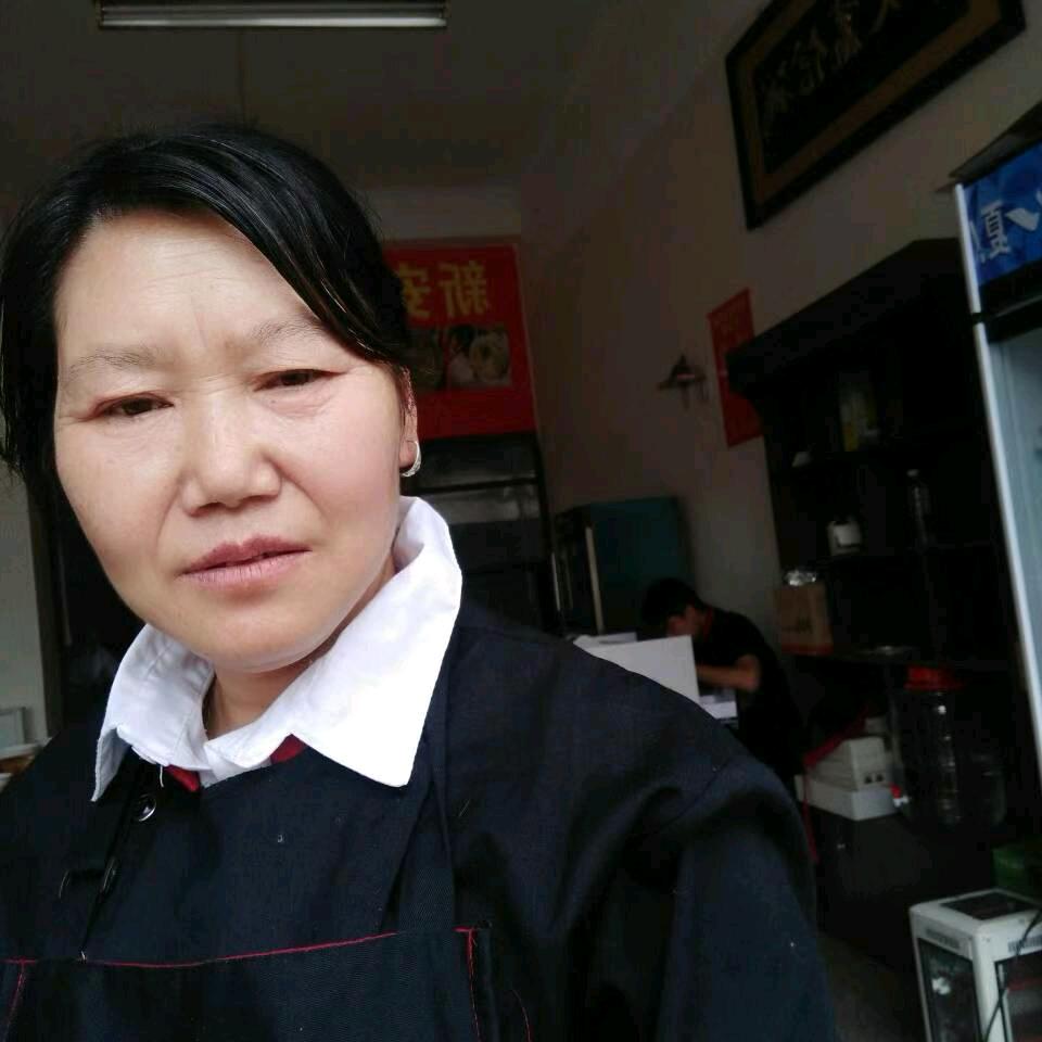 重庆宋姐110电台(早上9点半)唱歌带货