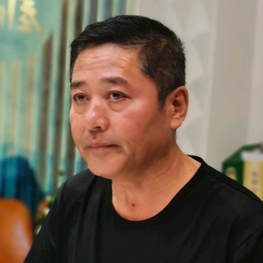桦南的太阳当空赵
